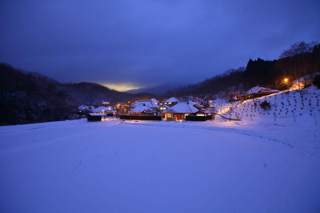 Hotel Miyama Sansou Minamioguni Exterior foto